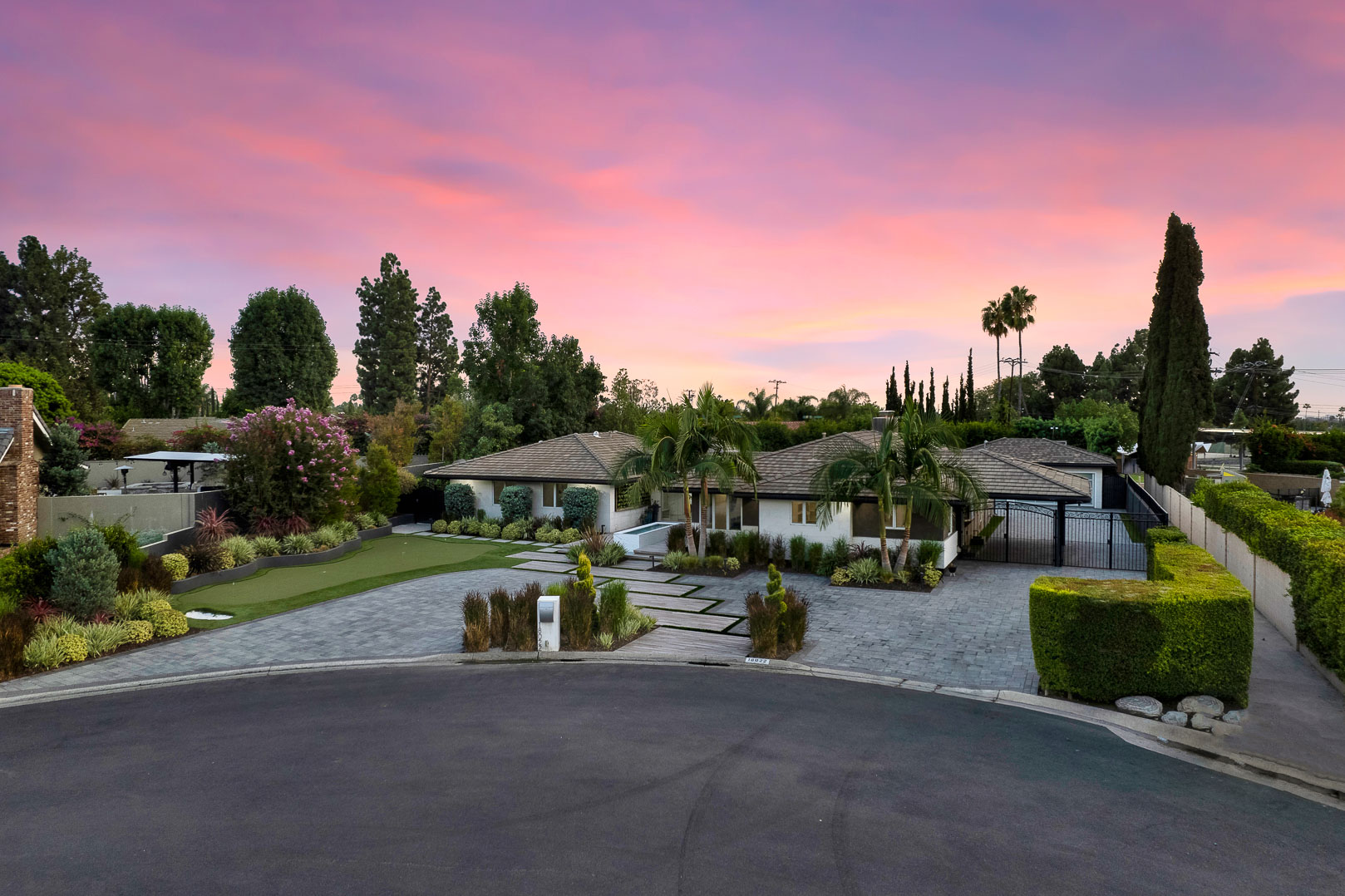 Contemporary Ranch Style Home In Villa Park Seven Gables